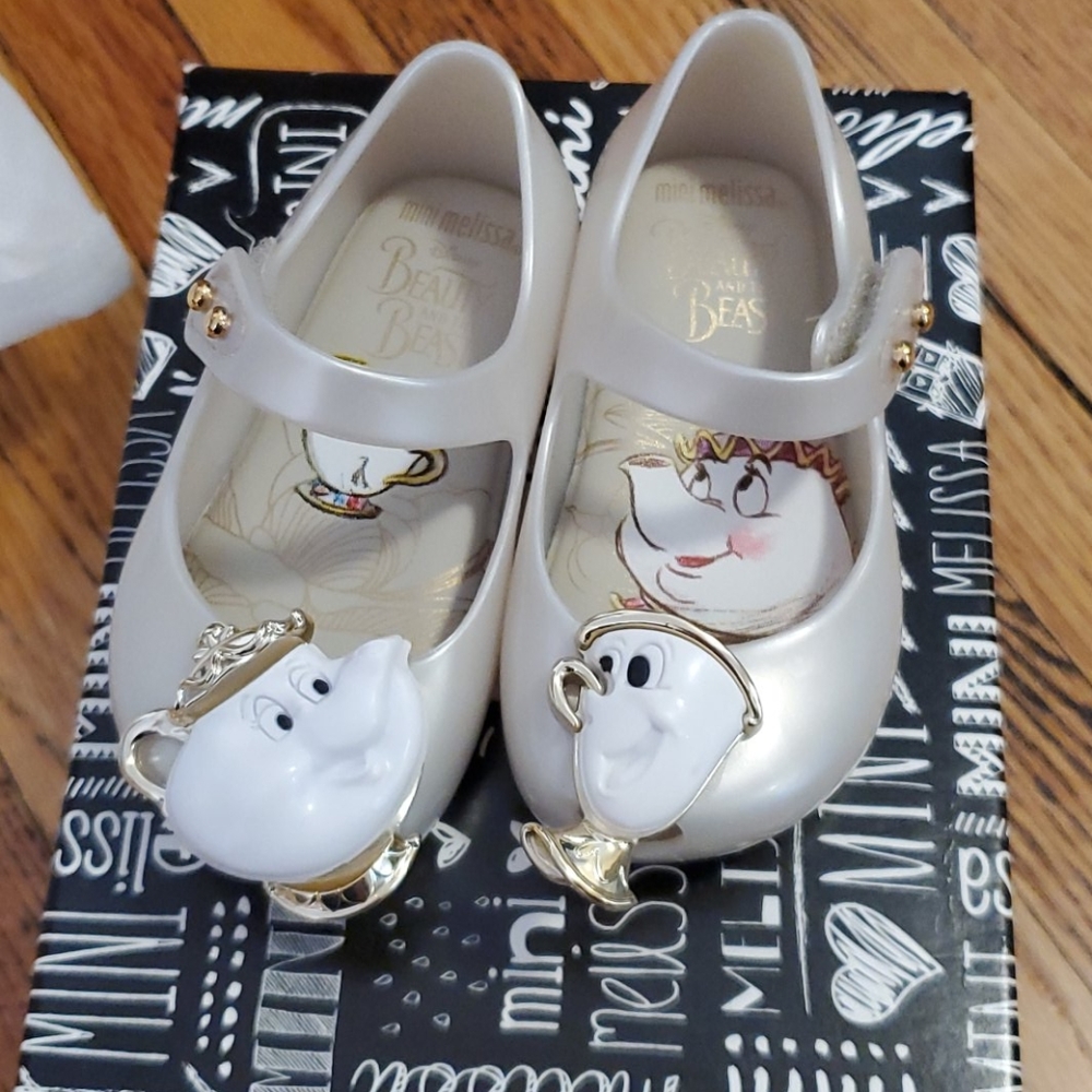 NIB Mini Melissa shoes